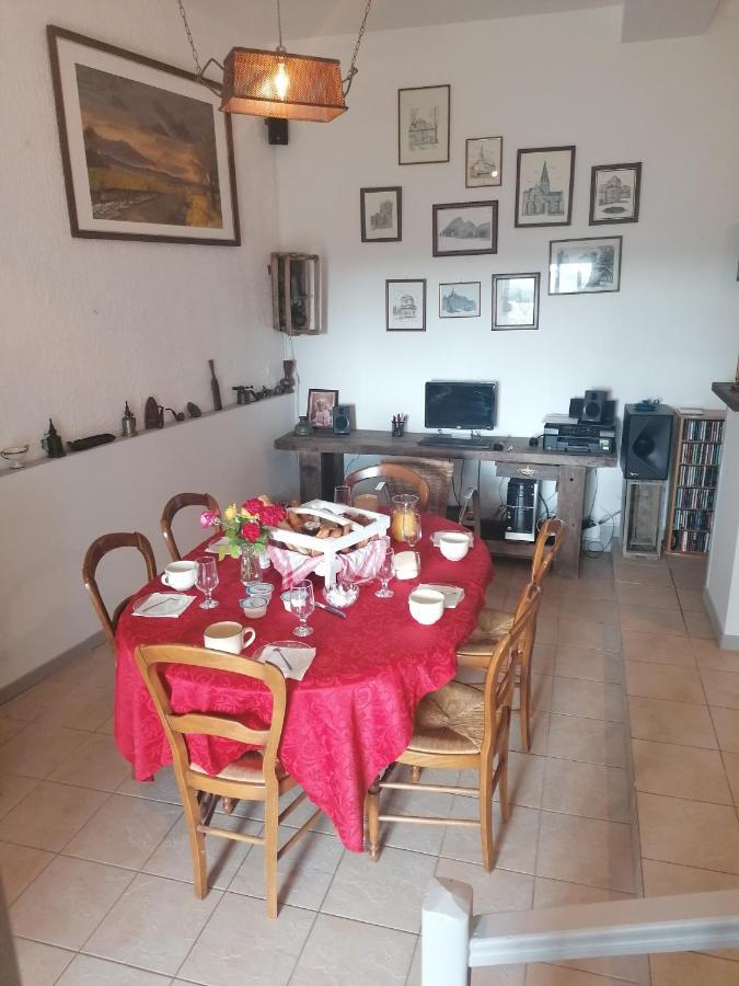 La Verte Vallee Martigny-Courpierre 外观 照片